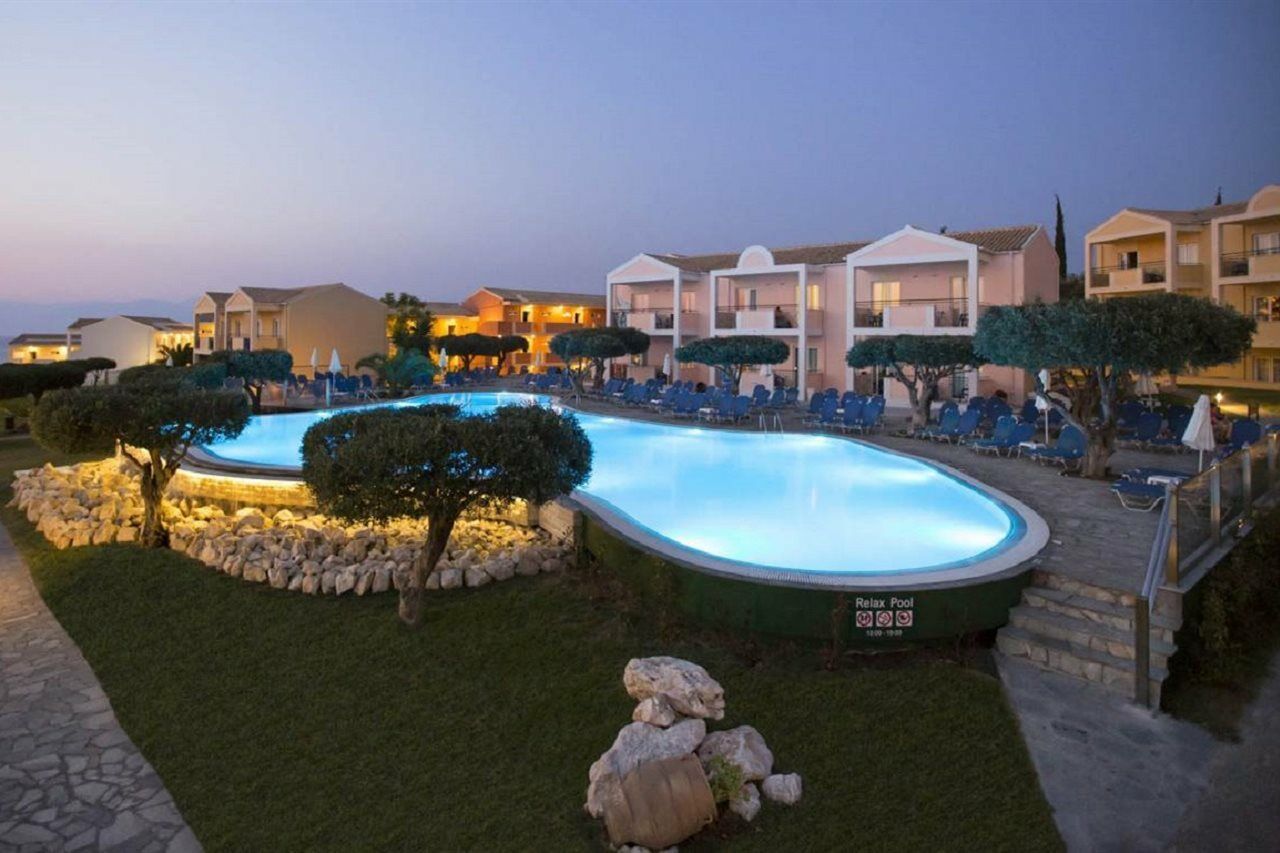 Mareblue Beach Agios Spyridon  Dış mekan fotoğraf